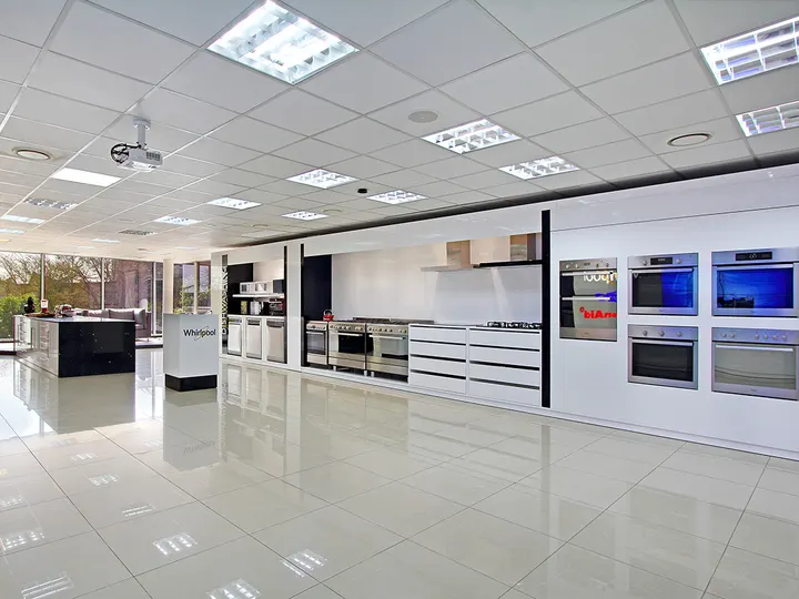Secure 1,990 m² Office Property for Sale in Bedfordview image 3