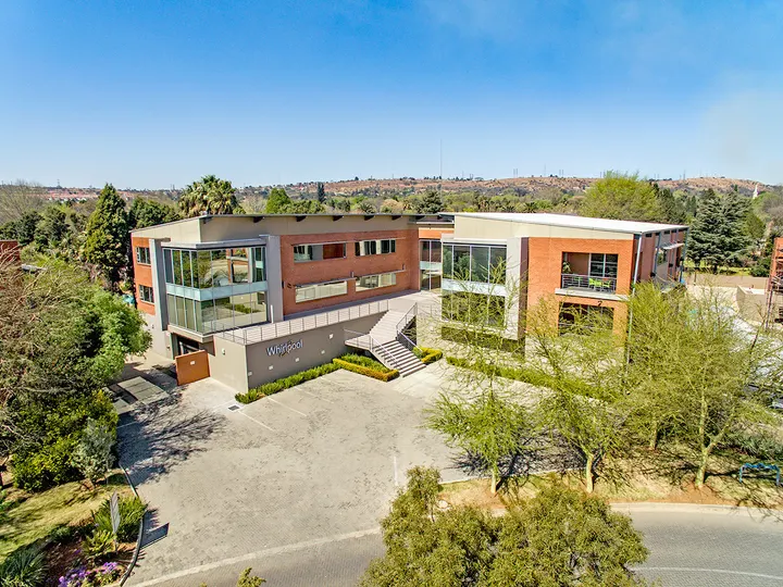 Secure 1,990 m² Office Property for Sale in Bedfordview image 6