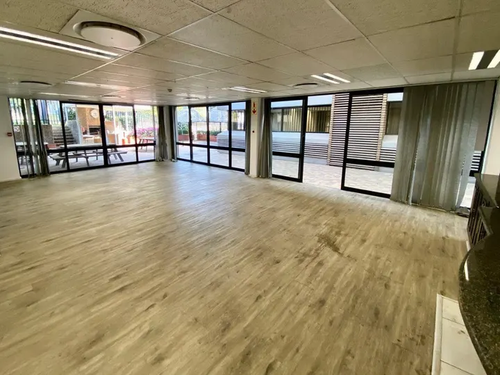 Unit 2, 2 Weaver Avenue image 3