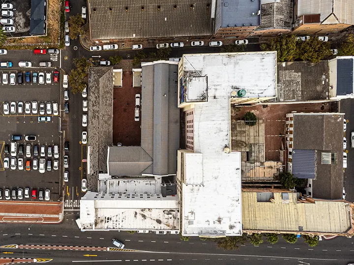 Whole Building image 15