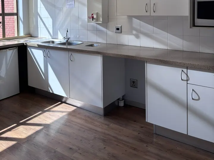 First Floor  Unit 5 image 2