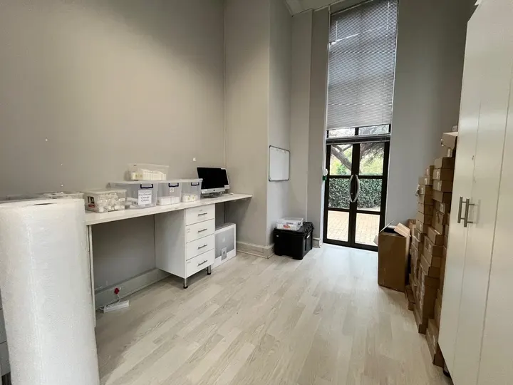 Ground Floor Unit 4 image 1